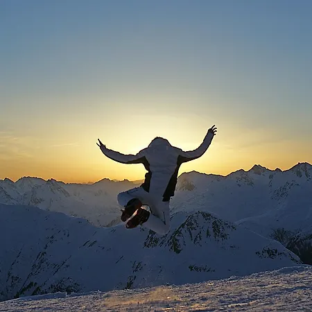 Garni Valuella 酒店