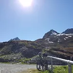 Szálloda Garni Valülla Ischgl
