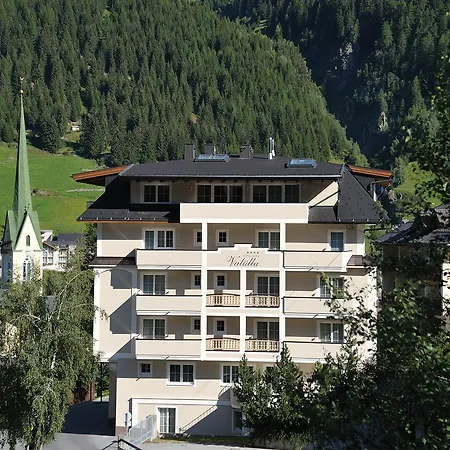 Garni Valülla Szálloda 4*