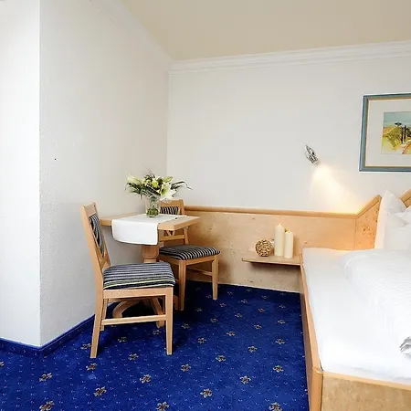 Garni Valuella Otel Ischgl