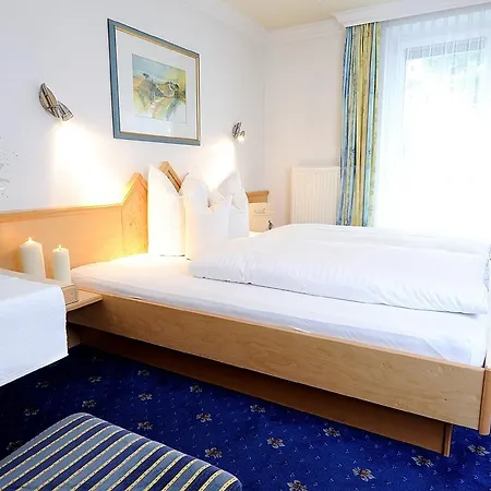 Garni Valuella Hotel 4*