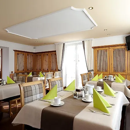 Garni Valuella Hotel 4*